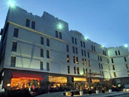 L'Hotel Manama Exterior photo